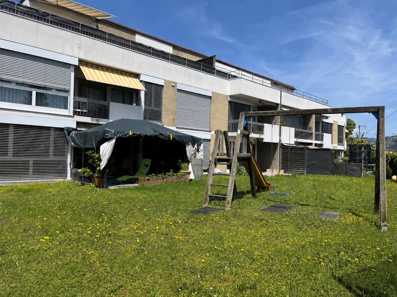 Appartamento in mansarda con vista panoramica a Thun (1)