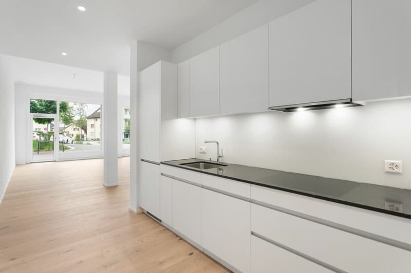 First-time rental: Modern commercial space with high-quality finishes in a central location (5)