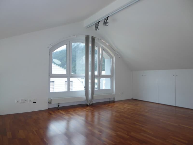 4-bedroom maisonette apartment with two underground parking spaces (15)