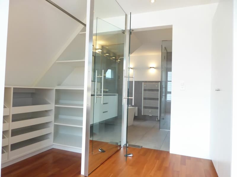 4-bedroom maisonette apartment with two underground parking spaces (11)