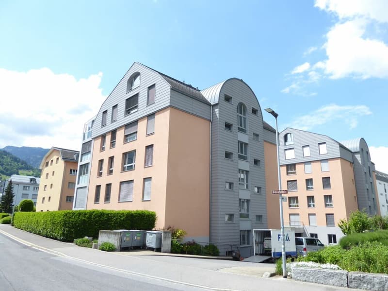 4-bedroom maisonette apartment with two underground parking spaces (20)