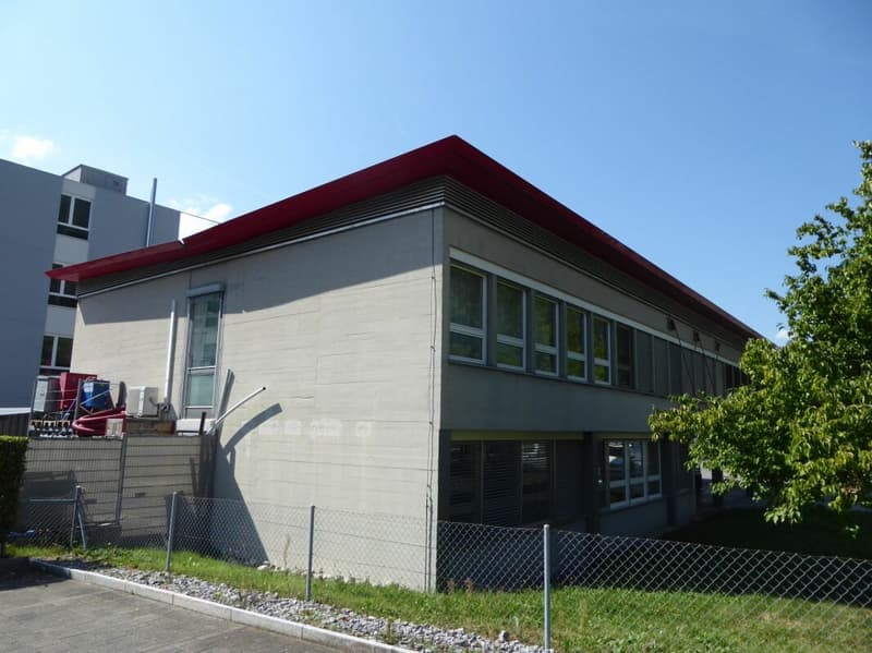 Office and commercial space in a traffic-technically good location (13)