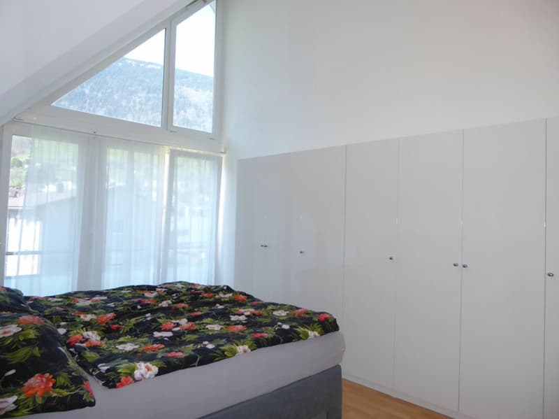 Modern and nearly new 6-room maisonette apartment (8)