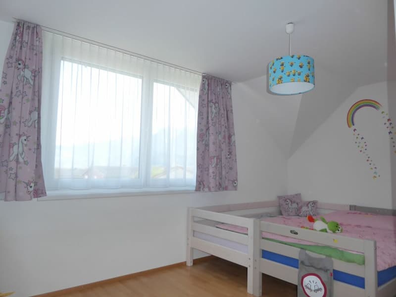 Modern and nearly new 6-room maisonette apartment (9)