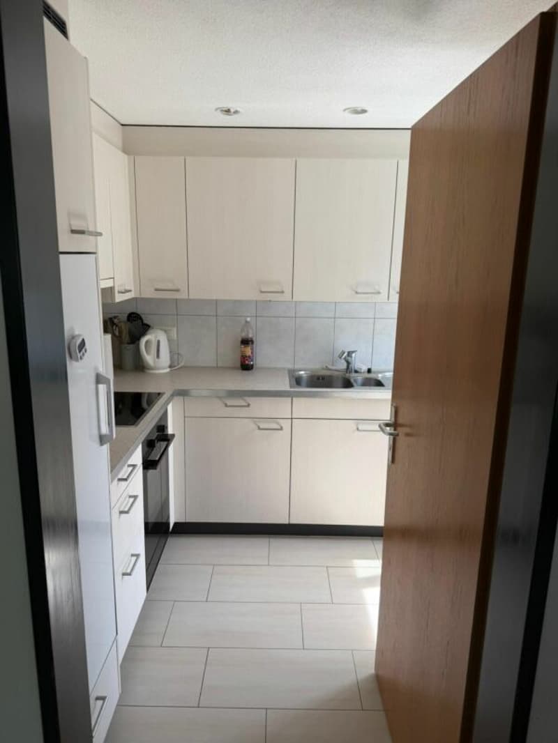 Spacious 4.5-room apartment with balcony in the center of Vilters (2)