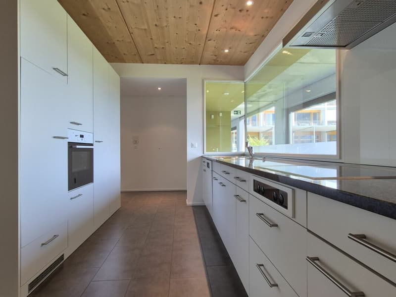 Hébergement assisté : appartement 2,5 pièces moderne avec extension moderne et balcon agréable (2)