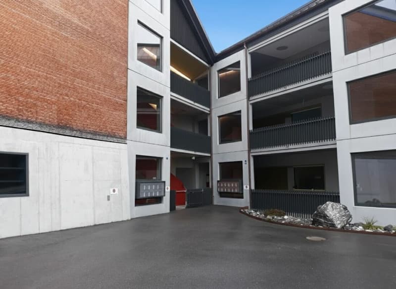 Hébergement assisté : appartement 2,5 pièces moderne avec extension moderne et balcon agréable (8)