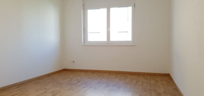 moderne und grossräumige 3.5-Zimmerwohnung in Gehdistanz zum Walensee (7)