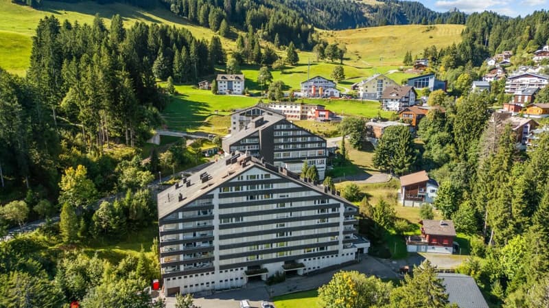 grosszügige 3-Zimmer-Ferienwohnung mit Balkon und einem Tiefgaragenplatz (3)