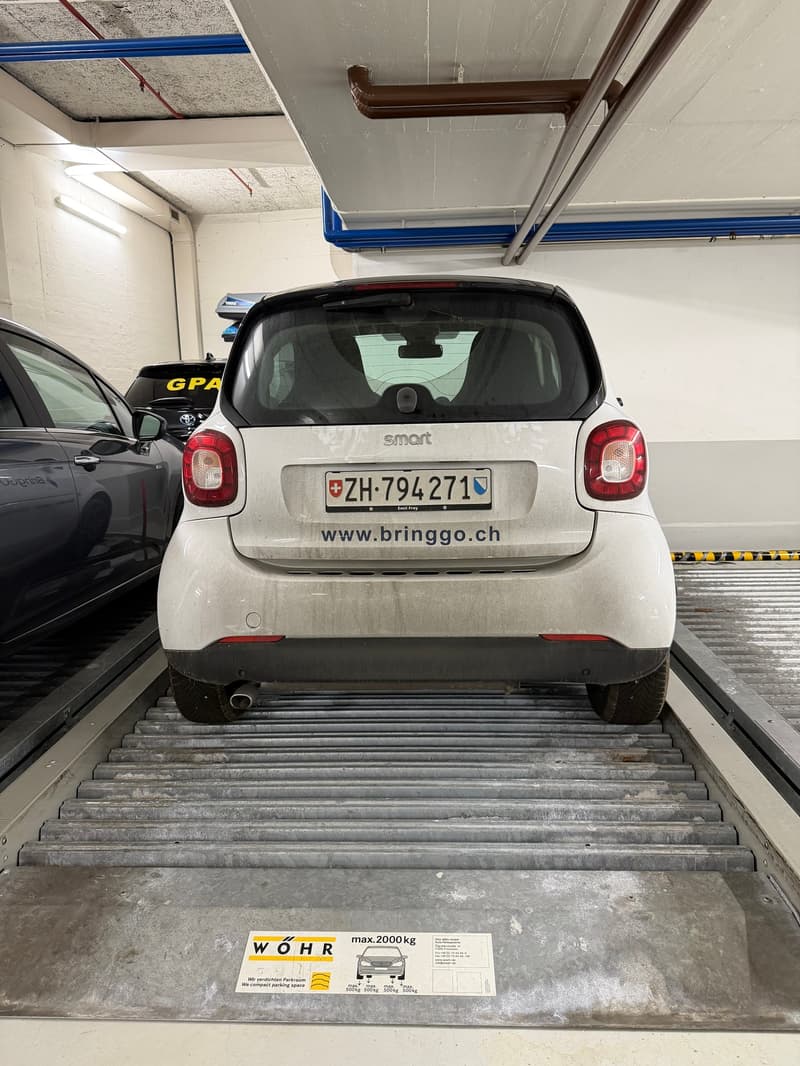 Tiefgaragenplatz am Central beim HB (Kleinfahrzeug wie Smart) (1)