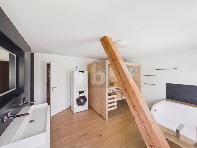 FAMILY-FRIENDLY WITH TERRACE & SAUNA (3)