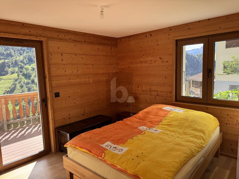 CHARMING PROPERTY, BREATHTAKING SOUTH-FACING VIEW (3)