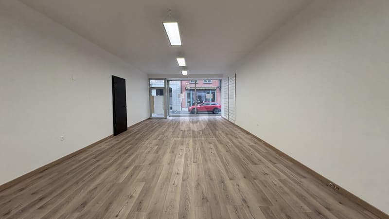 IDEAL LOCATION IN THE CITY CENTER (2)