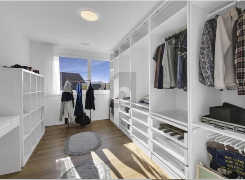 EXCLUSIVITY AND LUXURY UNITED (5)