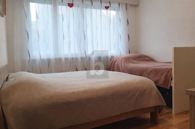 Modern and comfortable (5)