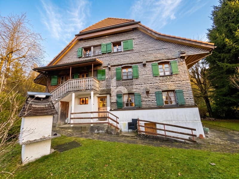 CHARMING ELEGANCE IN THE HEART OF NATURE (1)