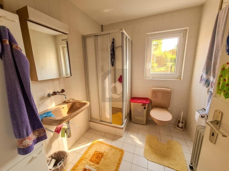 SPACIOUS, QUIET WITH BREATHTAKING VIEW (4)