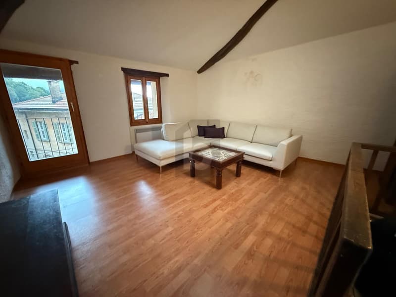 CENTRAL LOCATION WITH BEAUTIFUL VALLEY VIEW (5)