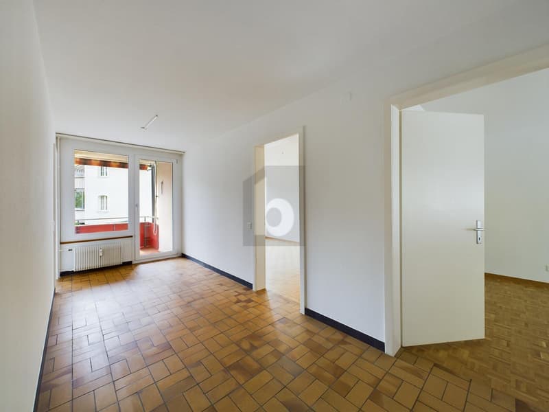 Charming Central Location (2)