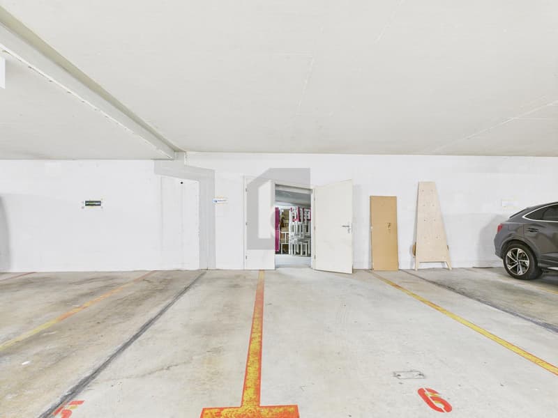 REPRÉSENTATIF IN CENTRO CITTÀ (5)