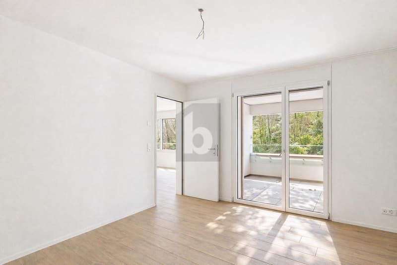 HOCHWERTIGER NEUBAU MIT ZWEI GROSSEN BALKONEN (3)