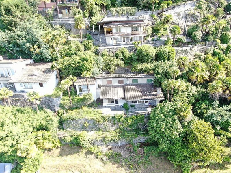 Spacious plot in sunny location with view (5)