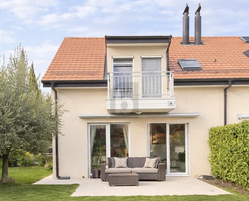 Ambiente familiare con giardino (1)