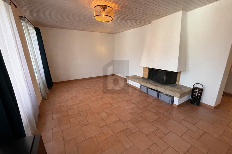 INCANTEVOLE ATMOSFERA DI VILLAGGIO, LUCE E CONFORT MODERNO (3)