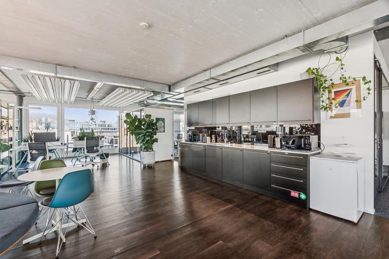 SMART OFFICE IN THE PULSATING CIRCLE 5 (3)