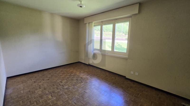 Spacious and welcoming in a quiet location (5)