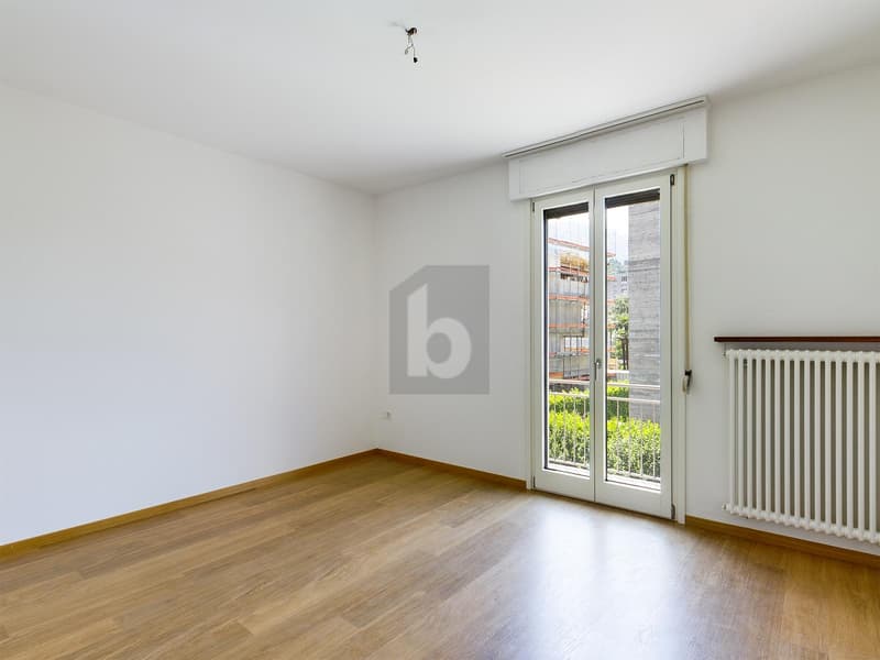Spacious and bright (5)