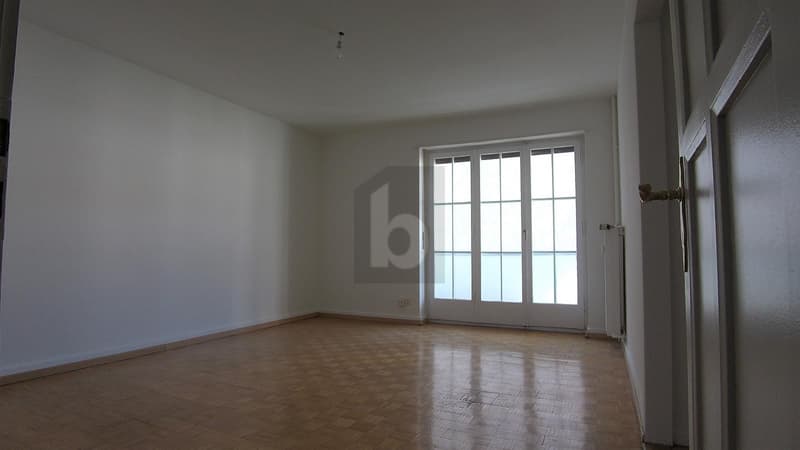 À une situation centrale avec grand balcon (2)