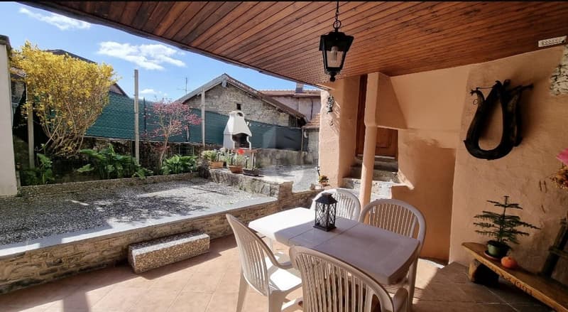 Espaceux dans un quartier calme (2)