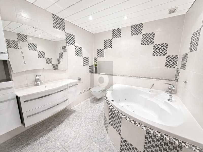 MULTIPLI USI POSSIBILI CON CUCINA E BAGNO (3)