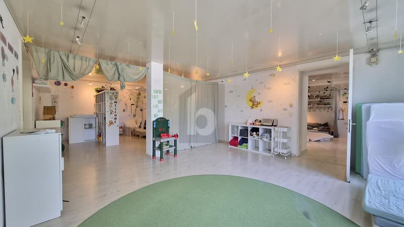 EMPLACEMENT EXCLUSIF AVEC VUE SUR LE LAC (1)