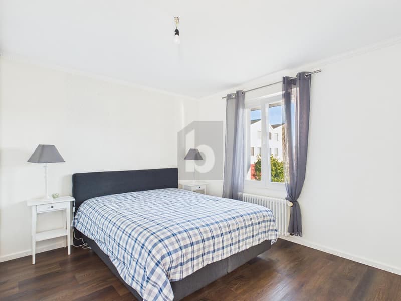 Schöne renovierte Villa mit 3 Apartments und Garten (3)