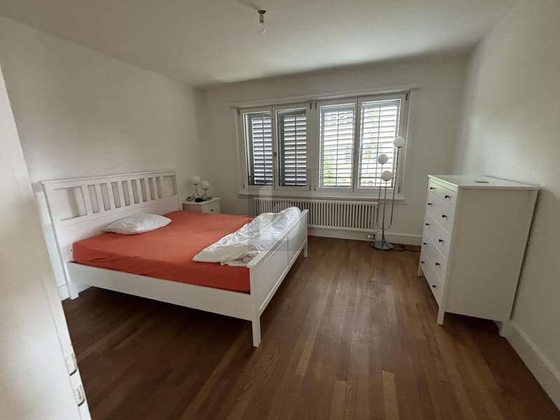 Avec son propre jardin et grande terrasse ensoleillée ! (3)