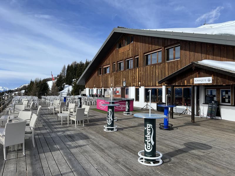 MAGNIFICENT MOUNTAIN RESTAURANT WITH ROOMS (1)