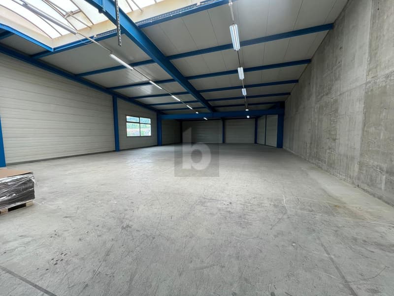SPACIOUS WITH MUCH STORAGE SPACE (4)