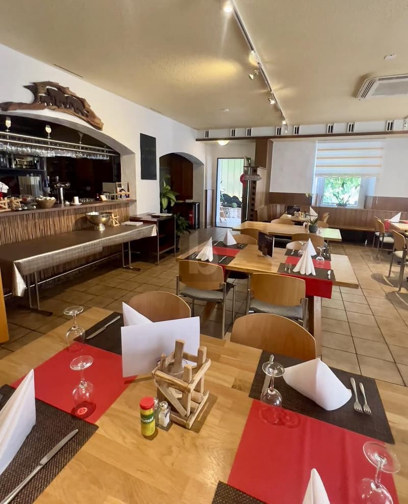 CHARMANT, FULLY EQUIPPED & HOSPITABLE (3)