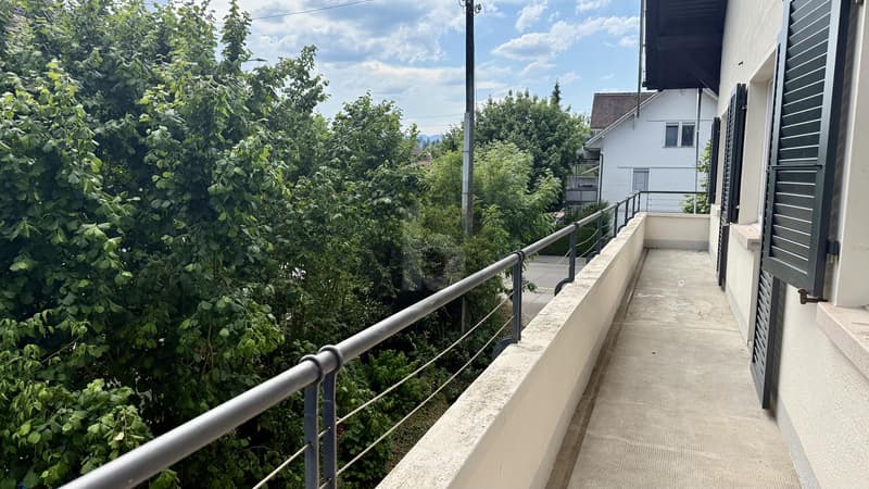 NEWLY RENOVATED AND HIGH-QUALITY EQUIPPED (5)