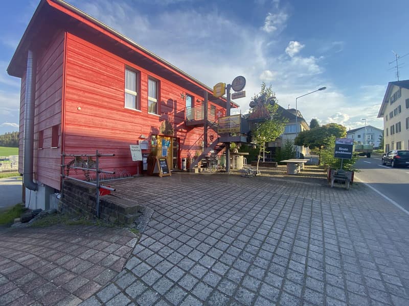 GASTRO DREAM - LIVE AND WORK UNDER ONE ROOF (1)