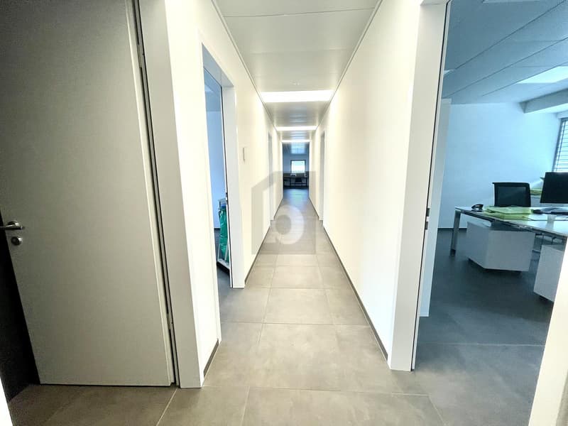 NEUES GEWERBLICHES/KAUFMÄNNISCHES GEBÄUDE (3)
