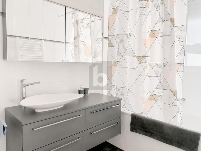 MODERN, FURNISHED & CENTRAL (5)