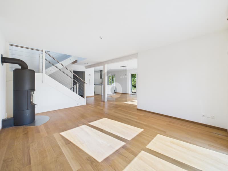 DURABLE, AVEC SMART HOME ET SYSTEME SOLAIRE (4)