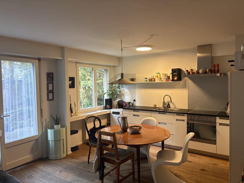 Your new home with a wonderfully beautiful garden oasis (4)