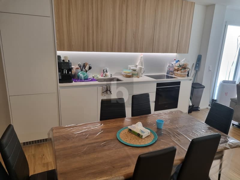 SPACIOUS AND CLOSE TO THE LAKE (2)