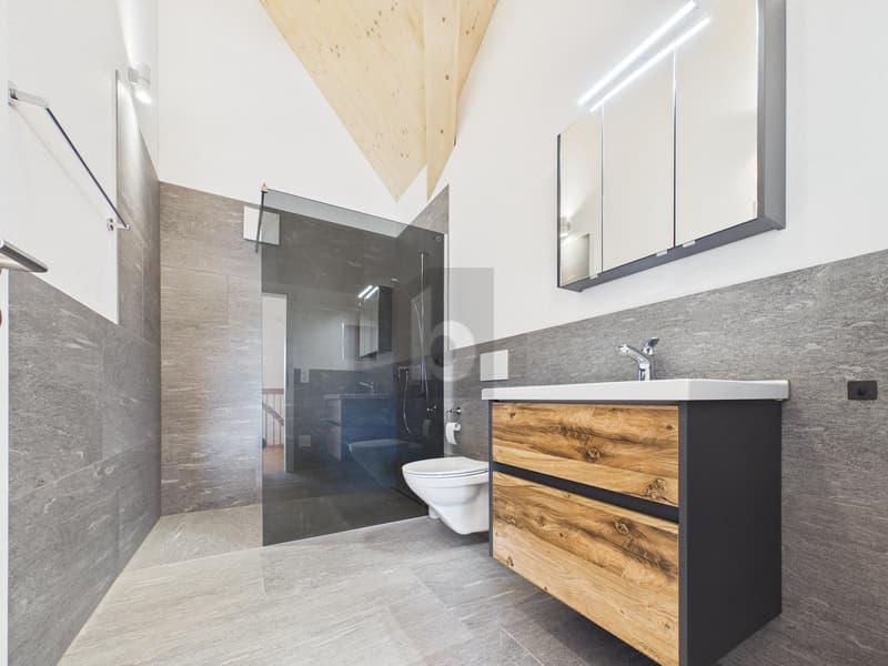 Modern and Cozy Wellbeing (2)