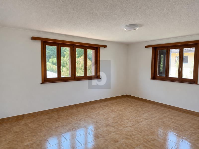 Komplett renoviert und ruhig (3)