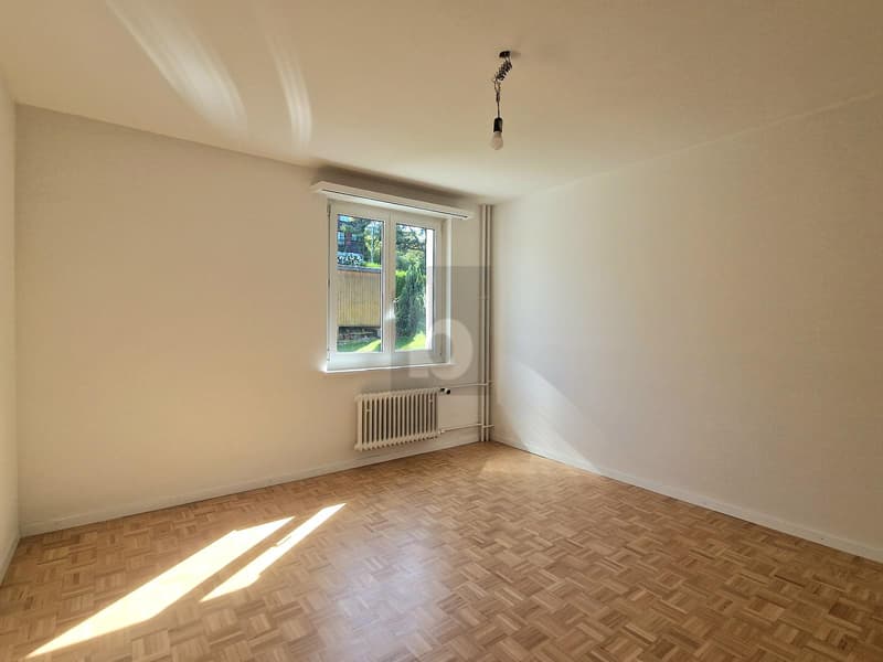 PRAKTISCH, MIT BLICK INS GRÜNE (4)